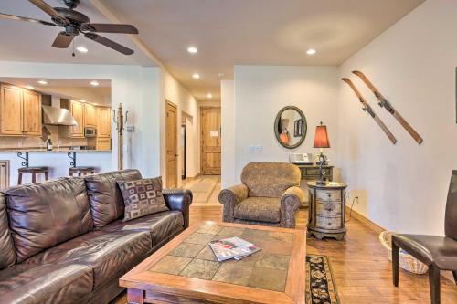 Dreamy Mtn Retreat with Hot Tub 3 Mi to Ski Resorts