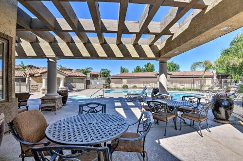 Mesa Condo with Private Patio and Grill Pool Access!