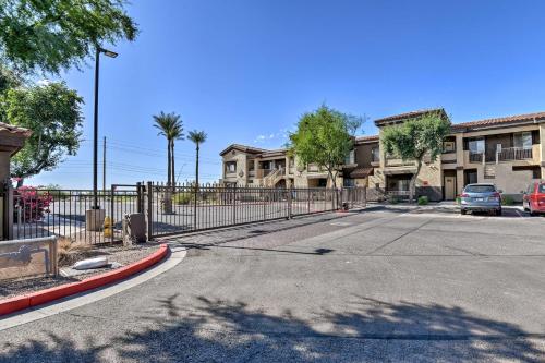 Mesa Condo with Private Patio and Grill Pool Access!