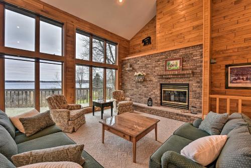 . Cozy Expansive Lakefront Getaway with Spacious Deck!