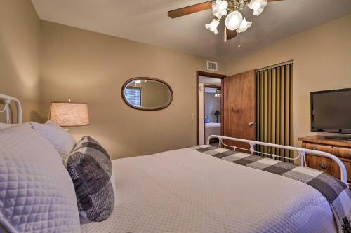 Mountain Getaway with BBQ - 5 Mins to Hike and Golf! - image 2