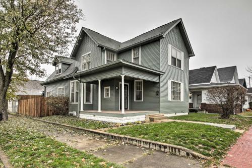 Historic Noblesville Home Walk to Downtown Shops!