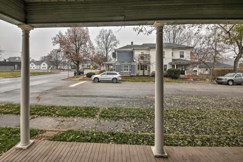 Historic Noblesville Home Walk to Downtown Shops!