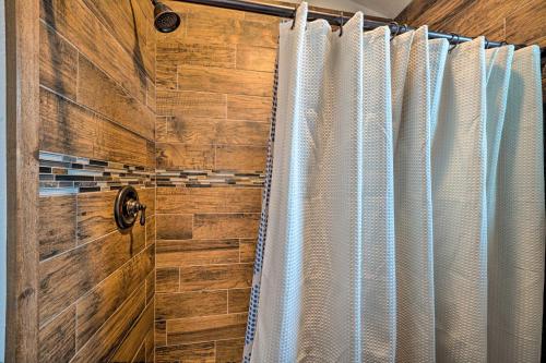 Couples Retreat 1-Hour Drive from Yellowstone NP! - main image
