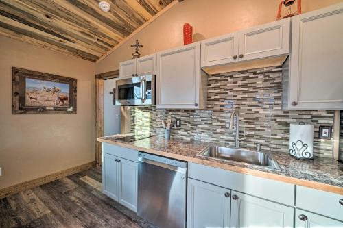 Couples Retreat 1-Hour Drive from Yellowstone NP! in Livingston, USA