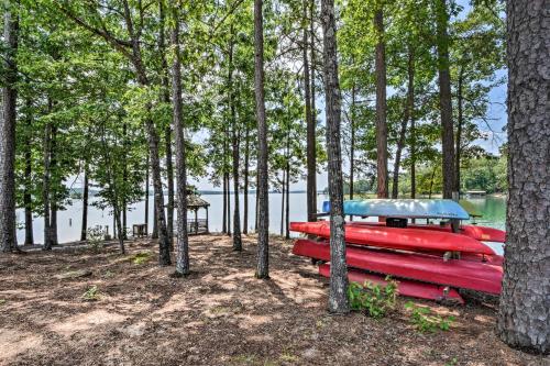 Lake Keowee Resort Condo Pool, Beach, Golf Access Lake Keowee Resort Condo Pool, Beach, Golf Access