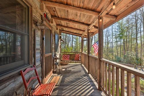 Rustic Courage Cabin with Mountain and River View - image 14
