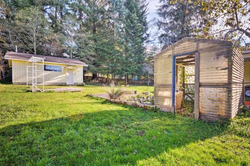 Coastal Retreat Near Redwoods and 2 Miles to Beach! - image 36