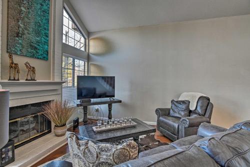 Spacious Centennial Townhome with Private Deck! - image 6
