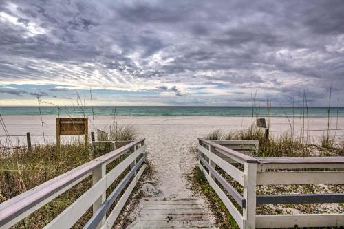 Oceanfront PCB Condo with Pool and Beach Access! - image 14