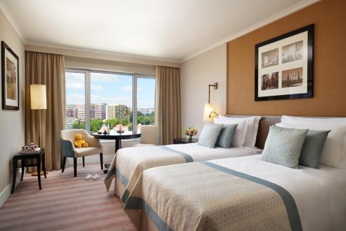 2 bedrooms, 3 beds