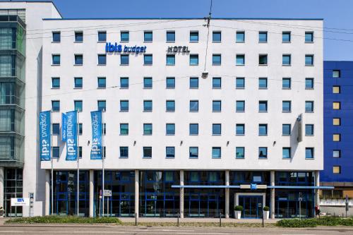ibis budget Stuttgart City Nord - image 8