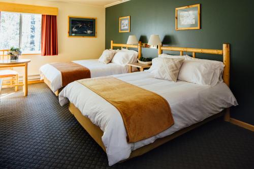 Standard Queen Room with Two Queen Beds