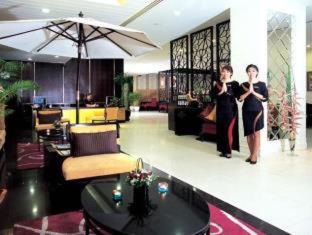 FuramaXclusive Sukhumvit, Бангкок (фото 8)
