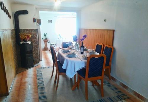 Holiday home Tomislav - 100 m from sea