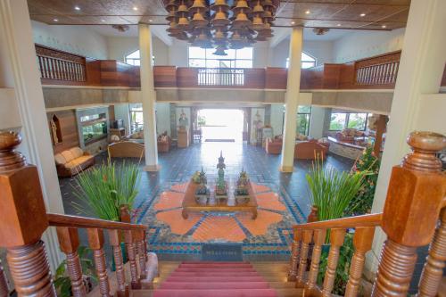 Hotellet från utsidan, 100 Islands Resort and Spa in Surat Thani