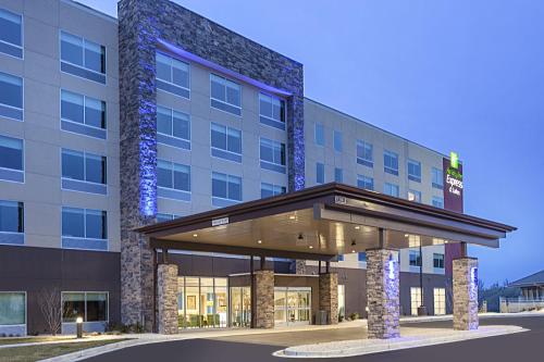 Holiday Inn Express & Suites - Hudson I-94 by IHG - Hotel - Hudson