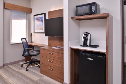 Holiday Inn Express New Orleans - St Charles, an IHG Hotel