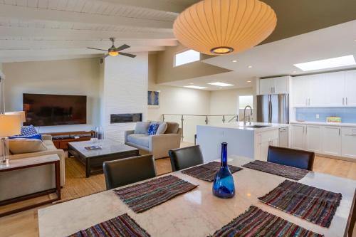 Beach Access Oceanview SBTC331 Condo in Solana Beach