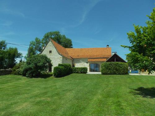 Gîte Figeac Issepts Le Four gîte à louer Bresquéjouls