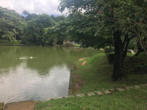 Casa confortavel pra relaxar na serra