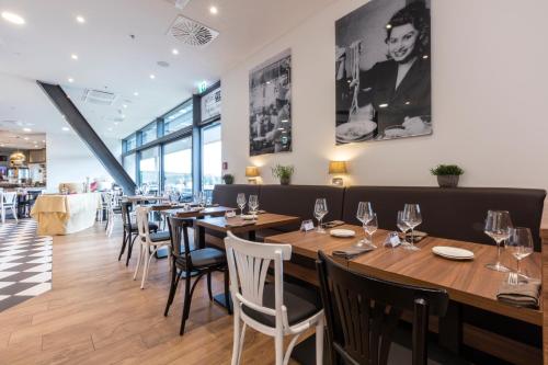 Restaurante, Hotel Wemperhardt in Findel