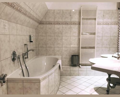 Junior Suite image 5