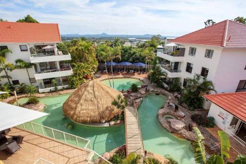 Haven on Noosa Hill - sunset views, pools, spa - Sunshine Coast