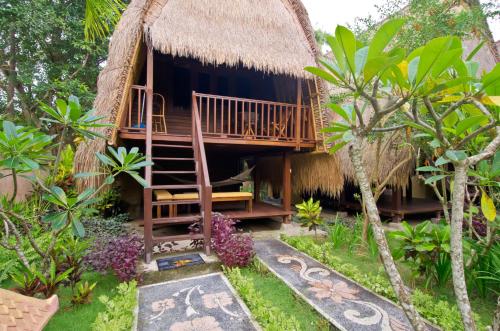 Mushroom Beach Bungalows