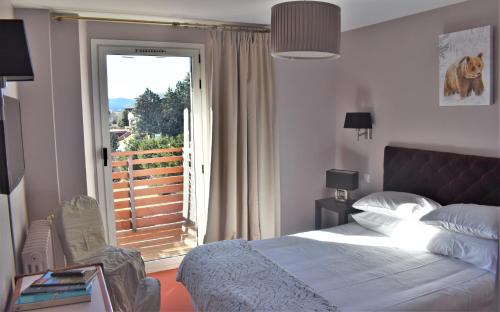 Hôtel Corrieu Room Type - Standard Double Room