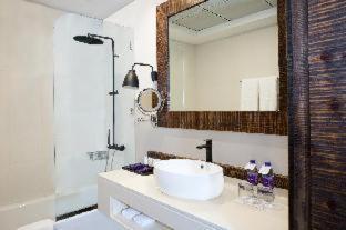 Beach Walk Boutique Jumeirah, Dubaj (fotografie 7)