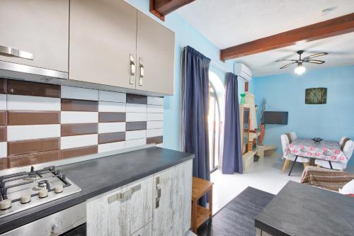 119/4 - Sea View Apartment - 3 bedrooms in ซกาชรา