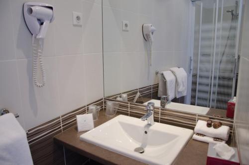 Hotel Le Revest - main image