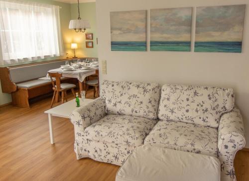 Christl - Apartment mit Garten und Pool zur Mitbenutzung, Wien (Foto 3)