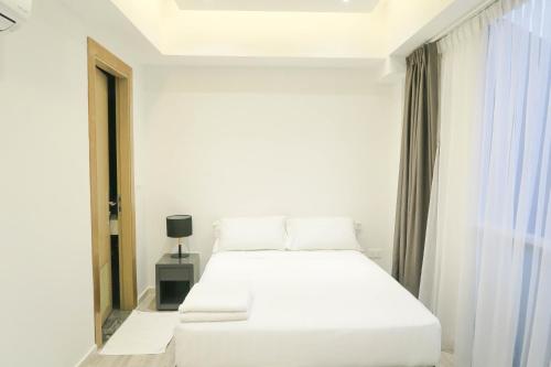 Deluxe Suite image 4