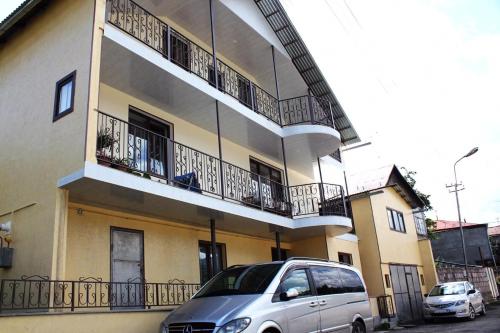 GuestHouse M22 Dilijan