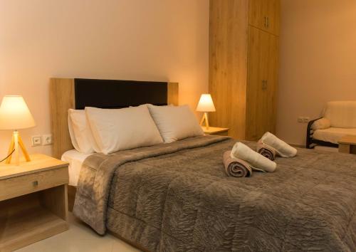 Central Luxury Studio