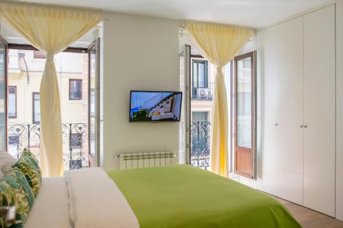 Three-Bedroom Apartment image 4