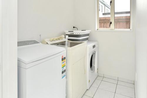 Moa Place - Christchurch Holiday Homes