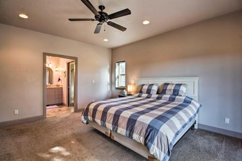 Grand Cabin with Hot Tub and Views - 3 Miles to Hiking - image 6