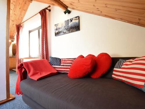 Luxurious Holiday Home in Ronchampay with Sauna - main image