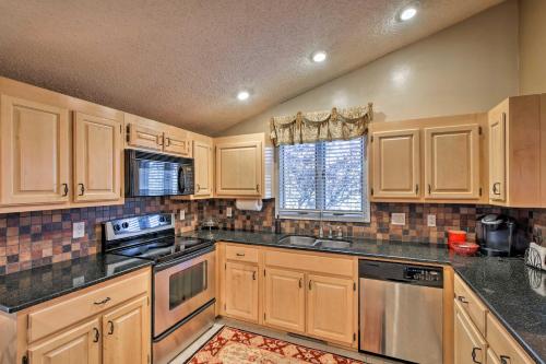 Hayesville Bungalow with Porch and Forest Views! in Hayesville, USA