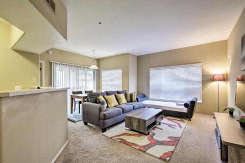 Condo with Pool Access, 5 Mi to Tempe Diablo Stadium, Tempe (zdjęcie 5)