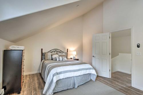 Modern Townhome with Deck Steps to Ouray Hot Springs - main image