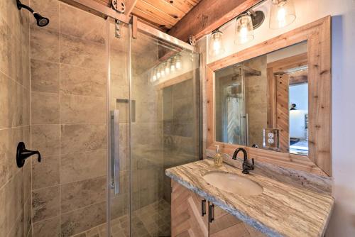 New Riverfront Cedar Cabin- Private Beach and Dock! - image 11