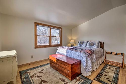 Historic Waldoboro House Near Lakes Boating Etc! - image 2