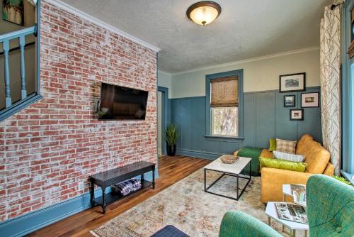 Beautiful Downtown House Less Than 3 Miles to Hiking and USU