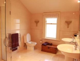 Lilac Rose Boutique Bed and Breakfast - Accommodation - Christchurch