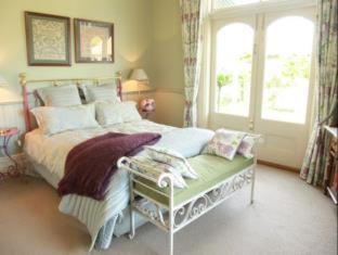 Lilac Rose Boutique Bed and Breakfast - Accommodation - Christchurch