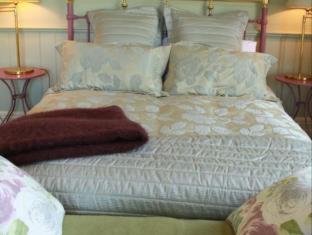 Lilac Rose Boutique Bed and Breakfast - Accommodation - Christchurch